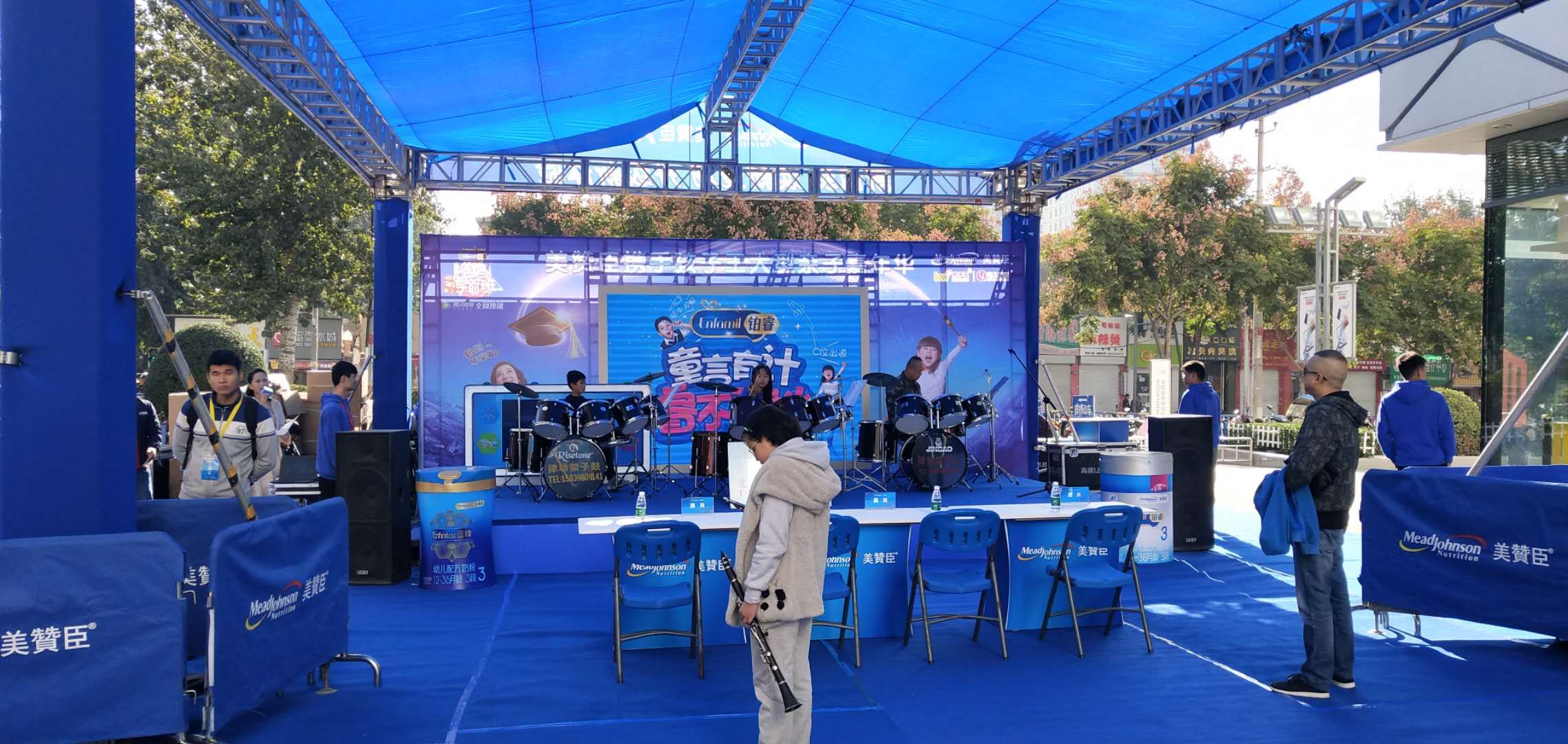 美赞臣商场外场特卖活动搭建2TRUSS架篷房