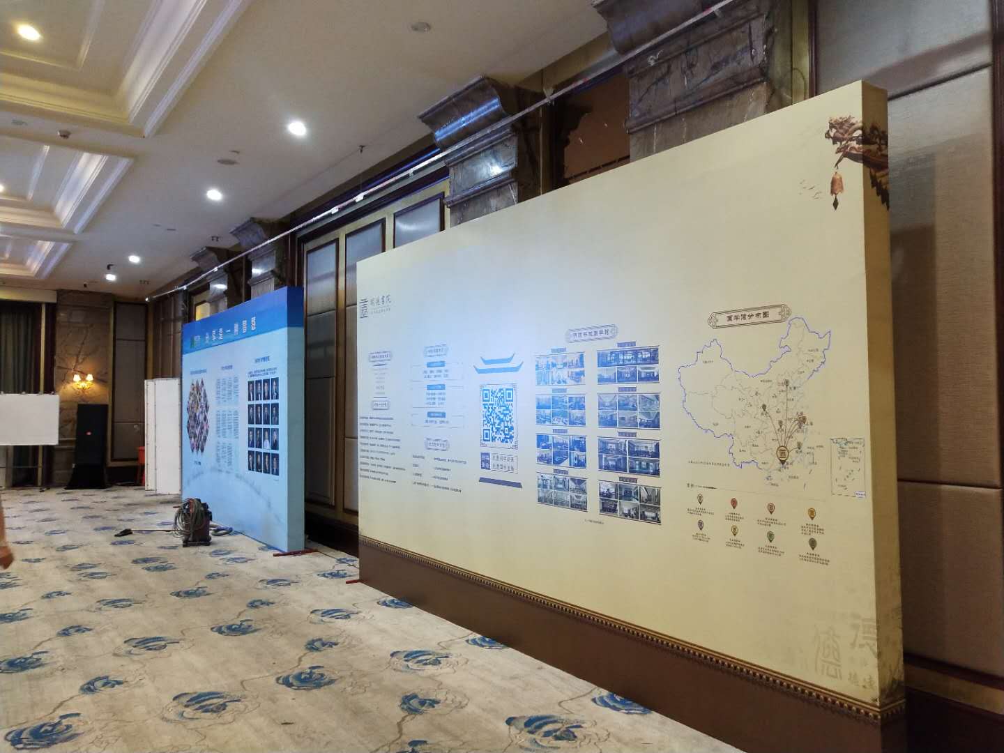 桁架喷绘背景板